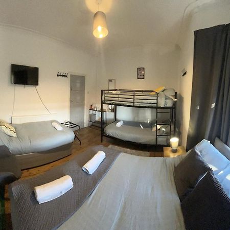 Rooms Anfield- 5 Mins From Lfc Ливърпул Екстериор снимка